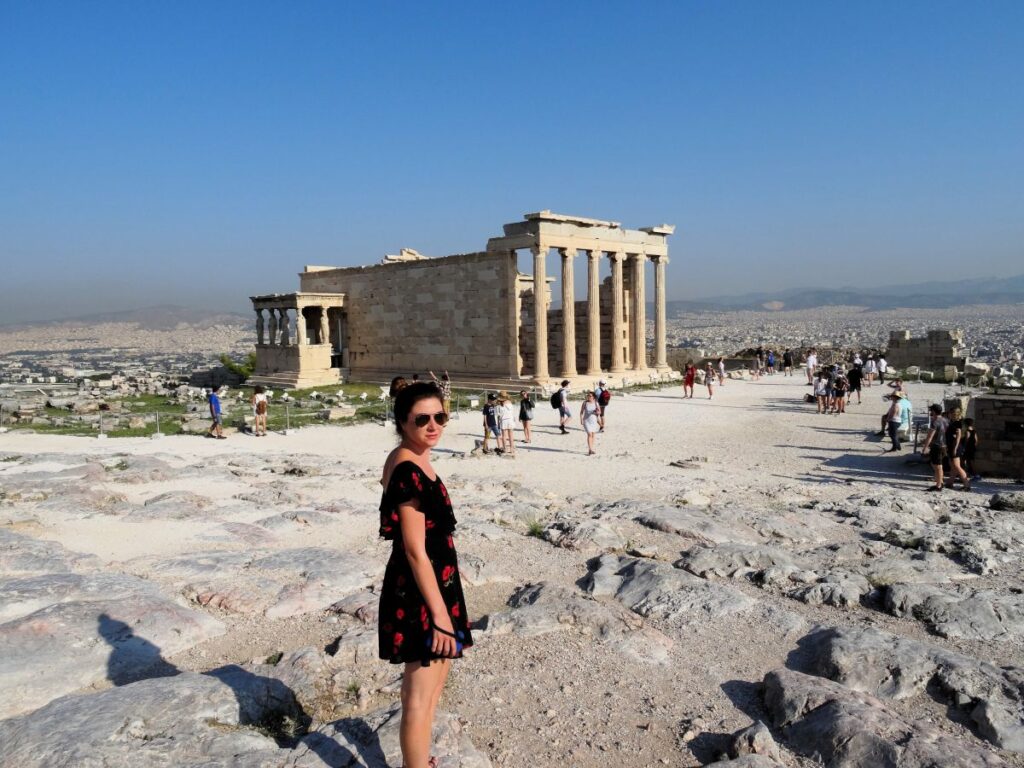 lady acropolis morning